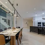 Villa Beachfront Luxury Glory