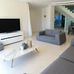 Beachfront Luxury Glory فيلة