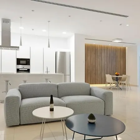 Beachfront Luxury Glory 别墅