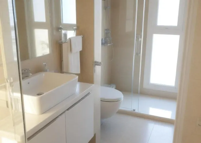 Beachfront Luxury Glory 圣纳帕