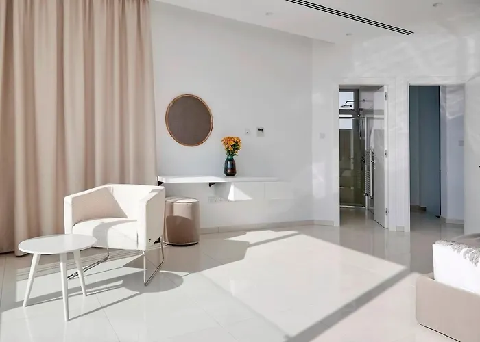 Beachfront Luxury Glory 圣纳帕