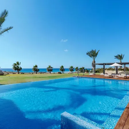 Villa Beachfront Luxury Glory Ayía Nápa