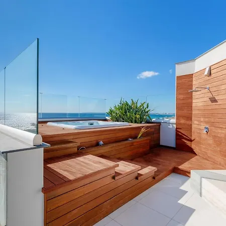Beachfront Luxury Glory *