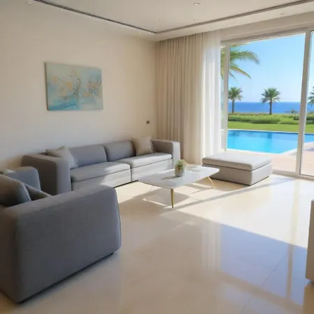 Beachfront Luxury Glory Villa Ayía Nápa