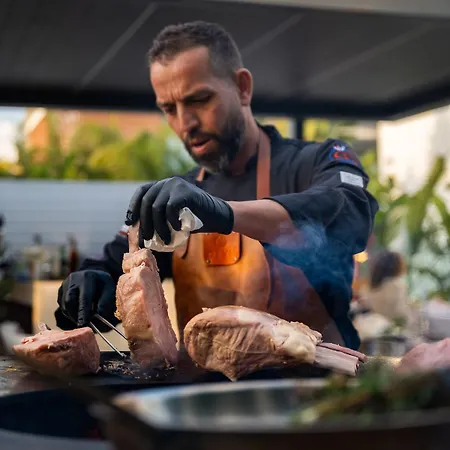 וילה Beachfront Luxury Glory