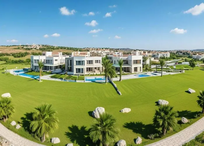 Beachfront Luxury Glory *