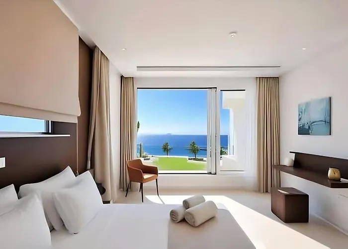 Beachfront Luxury Glory